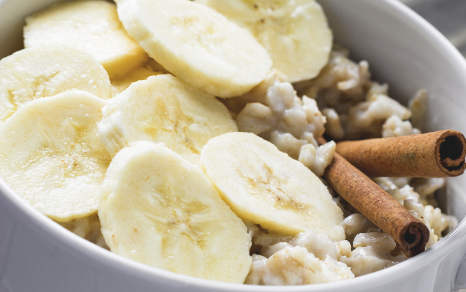 Creamiest PB-Banana Oatmeal